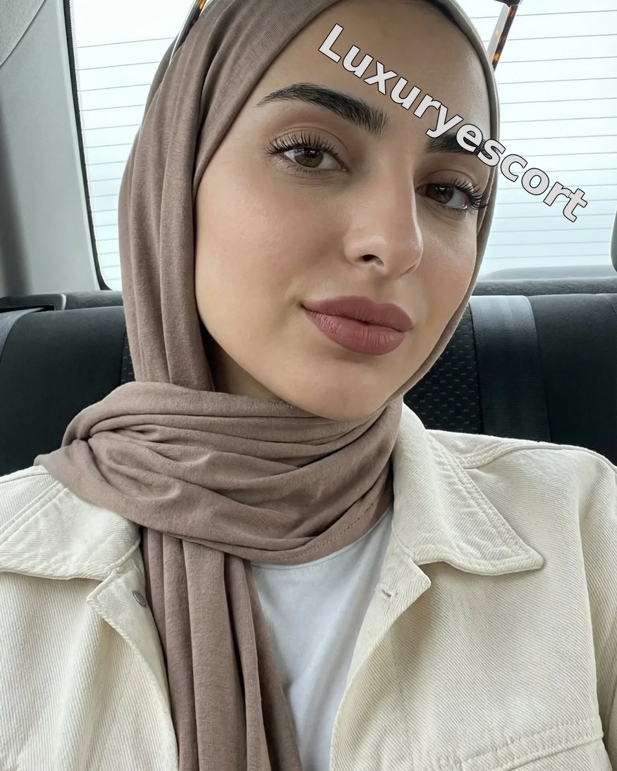 Amira