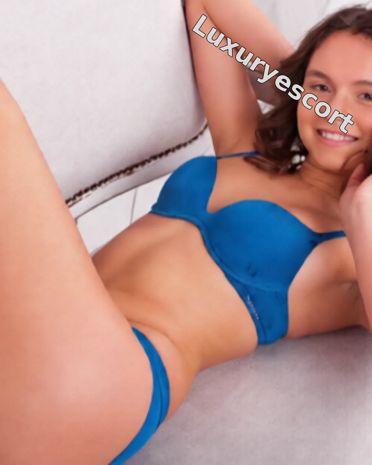 Zafira fotoğraf 2